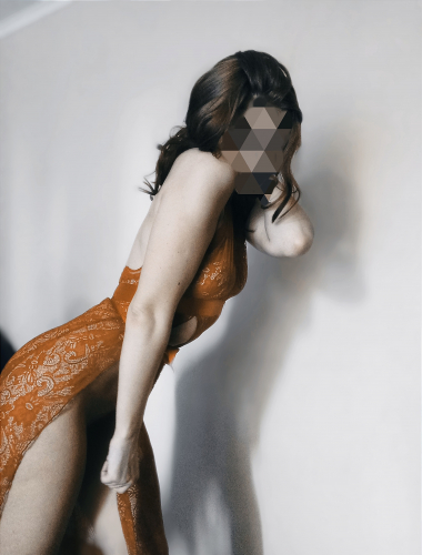 Индивидуалка СПб Лиза +7(981)758-59-09